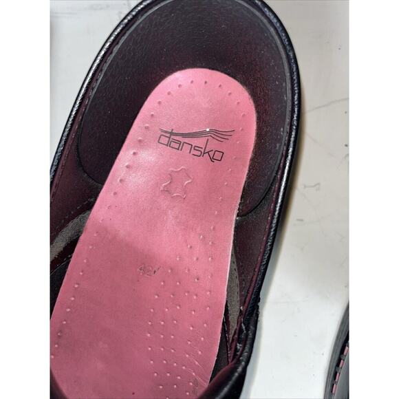 Dansko‎ Womens Breast Cancer Pink Ribbon Clogs Size 11 US 42 Nursing EUC - Picture 7 of 9